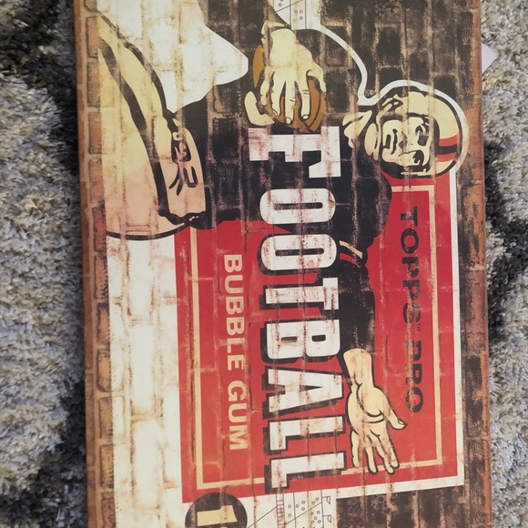 Vintage Topps Sign! - Picture 2 of 4